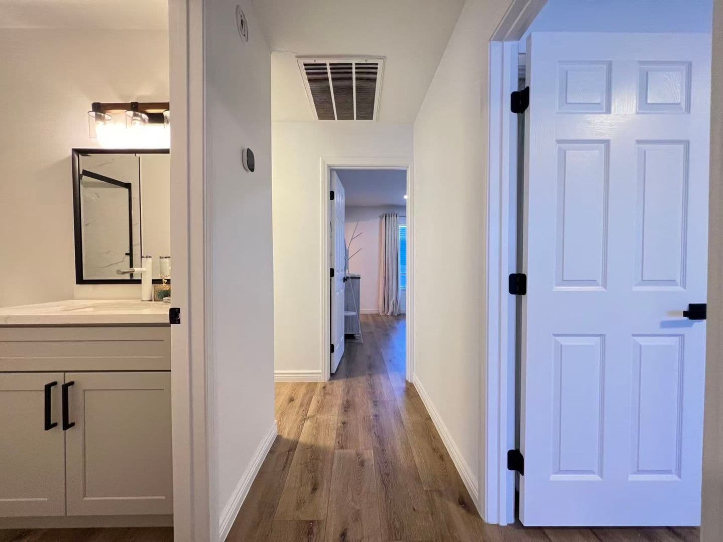 Las Vegas House: 6223 Meadow View Ln