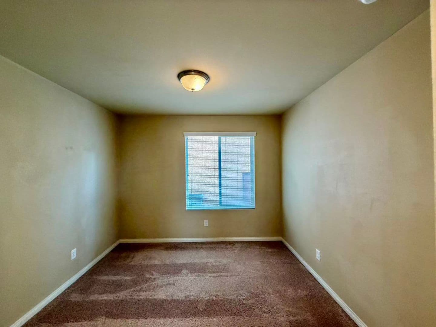 Las Vegas House: 8105 Discovery Point St