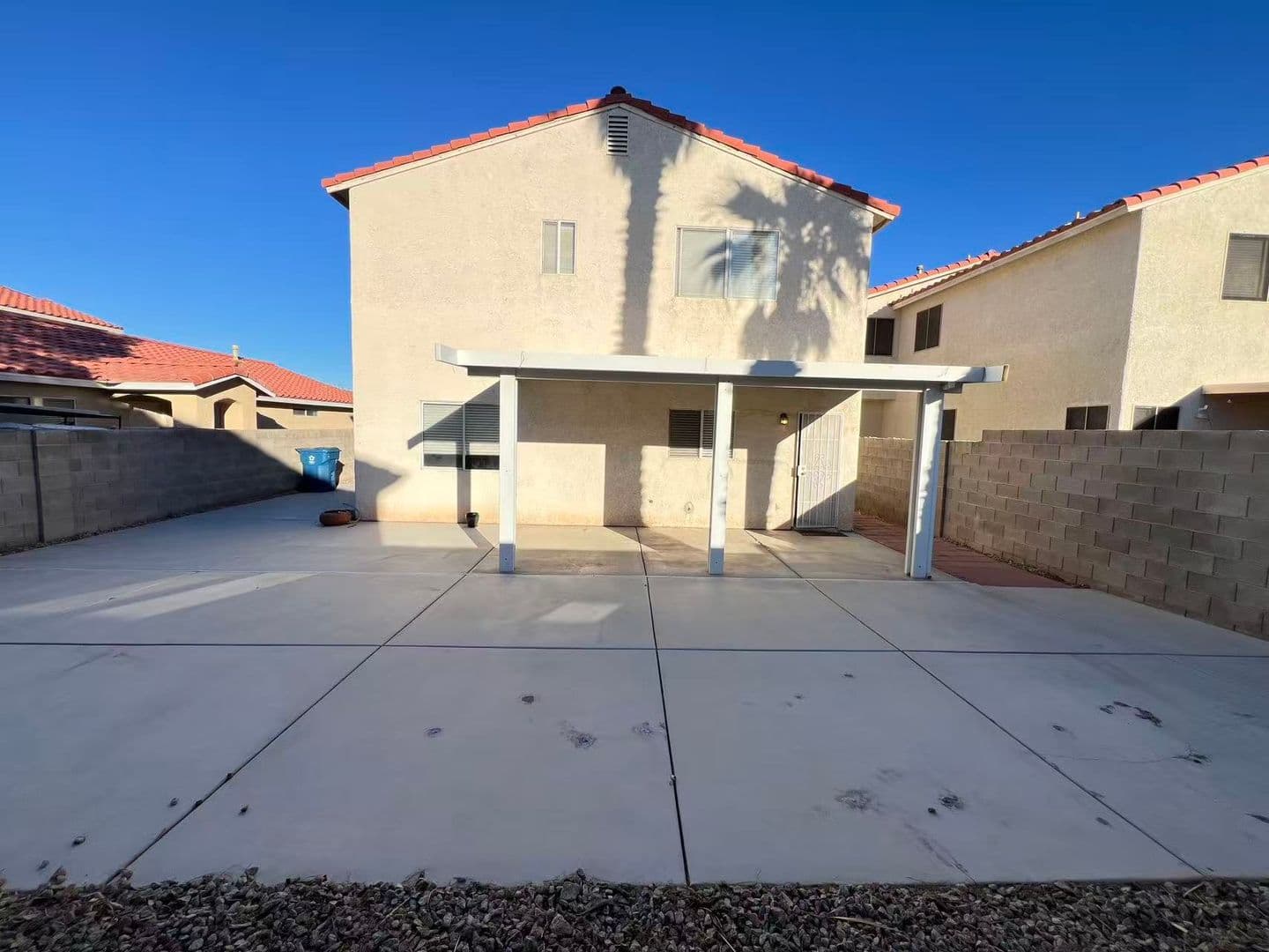 Las Vegas House: 9363 Graceful Gold St