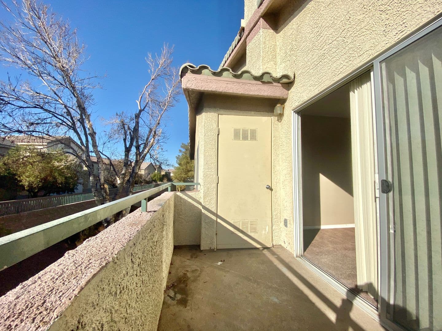 Las Vegas House: 5710 Tropicana Ave #2232 B59