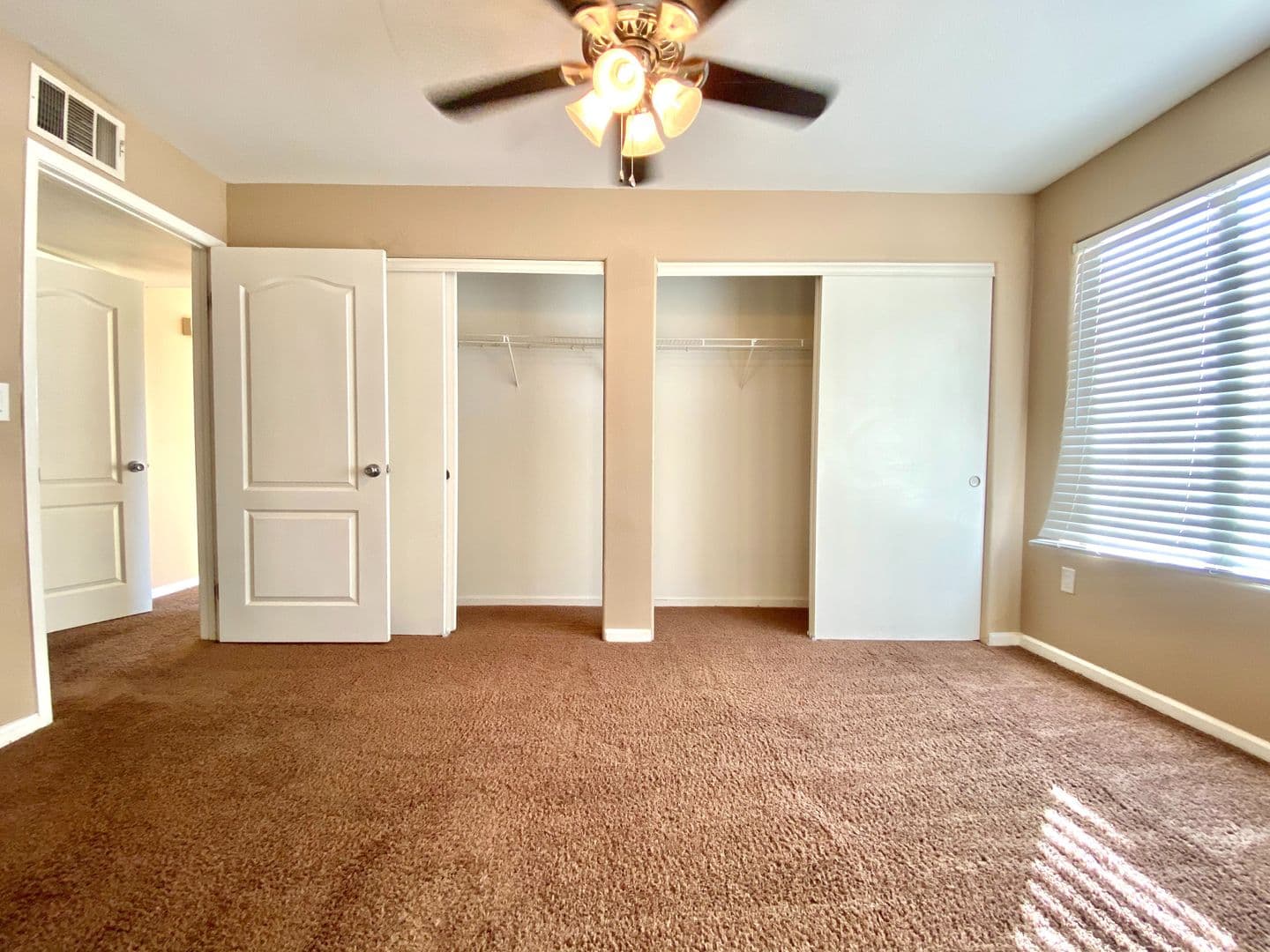 Las Vegas House: 5710 Tropicana Ave #2232 B59