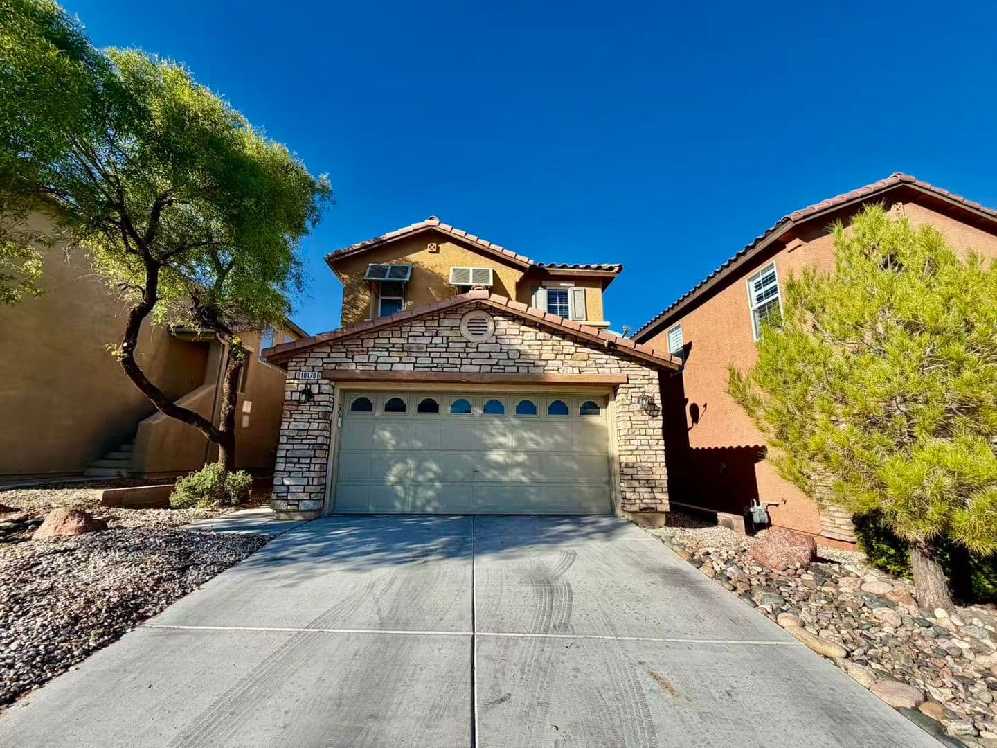 Las Vegas House: 10178 Sequoia Canyon Place