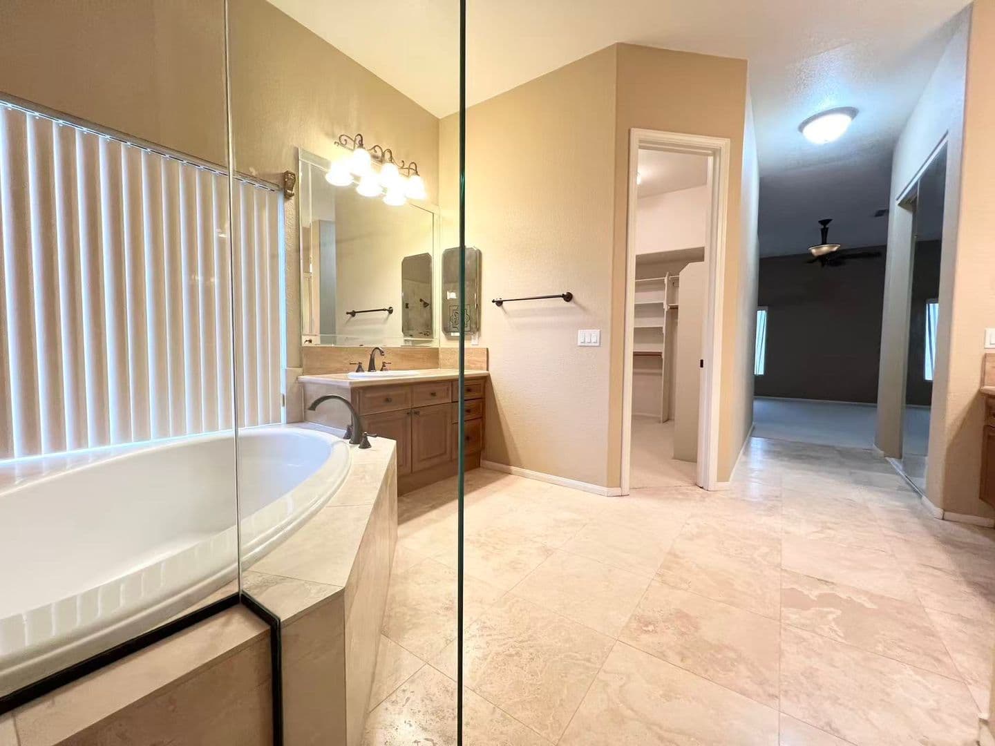 Henderson House: 2105 Eaglepath Cir