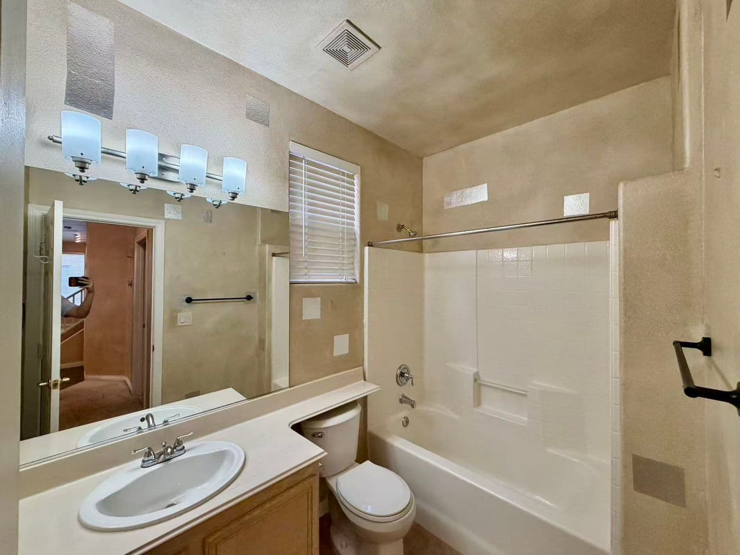 Las Vegas House: 379 Falcons Fire Ave