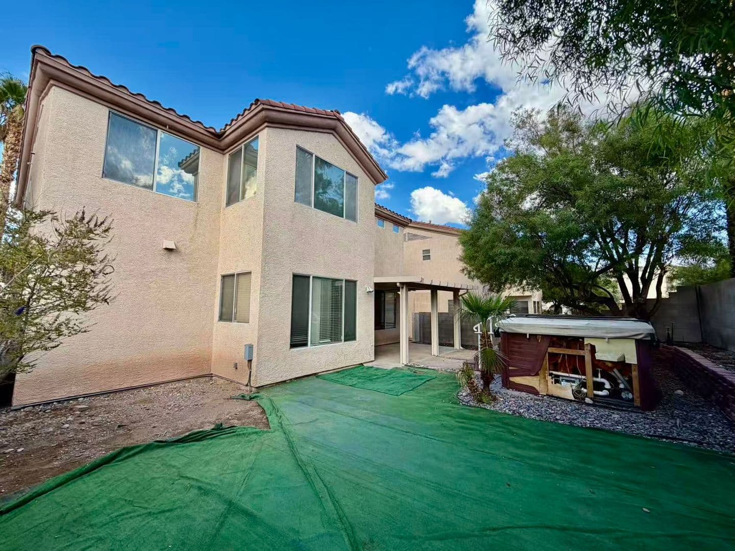 Las Vegas House: 379 Falcons Fire Ave