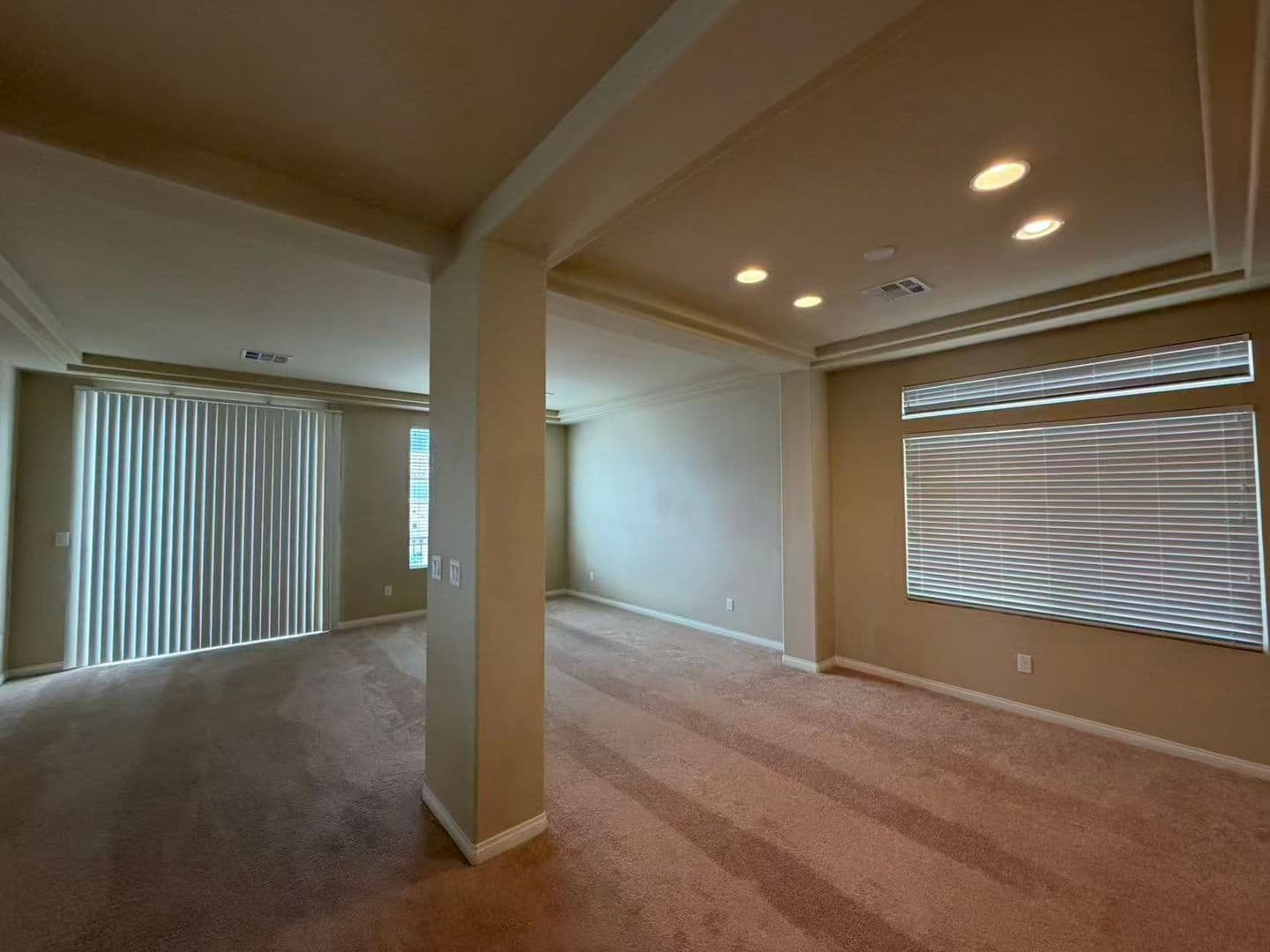 Las Vegas House: 8105 Discovery Point St