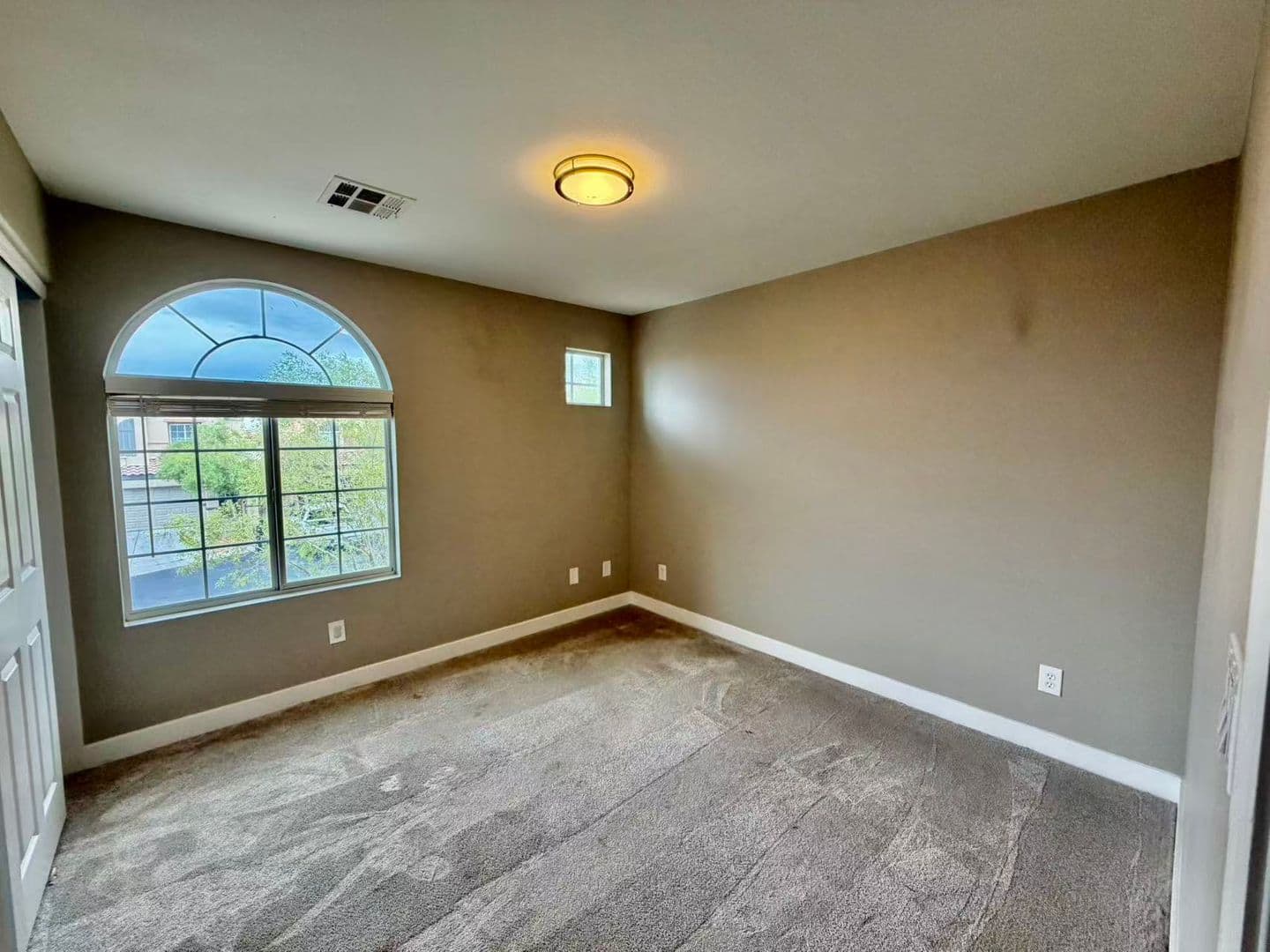 Las Vegas House: 9957 Matfen Ct