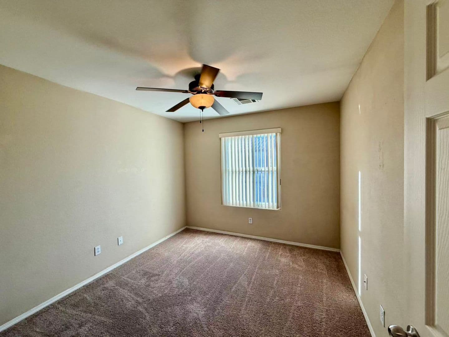 Henderson House: 1943 Sundown Canyon Dr