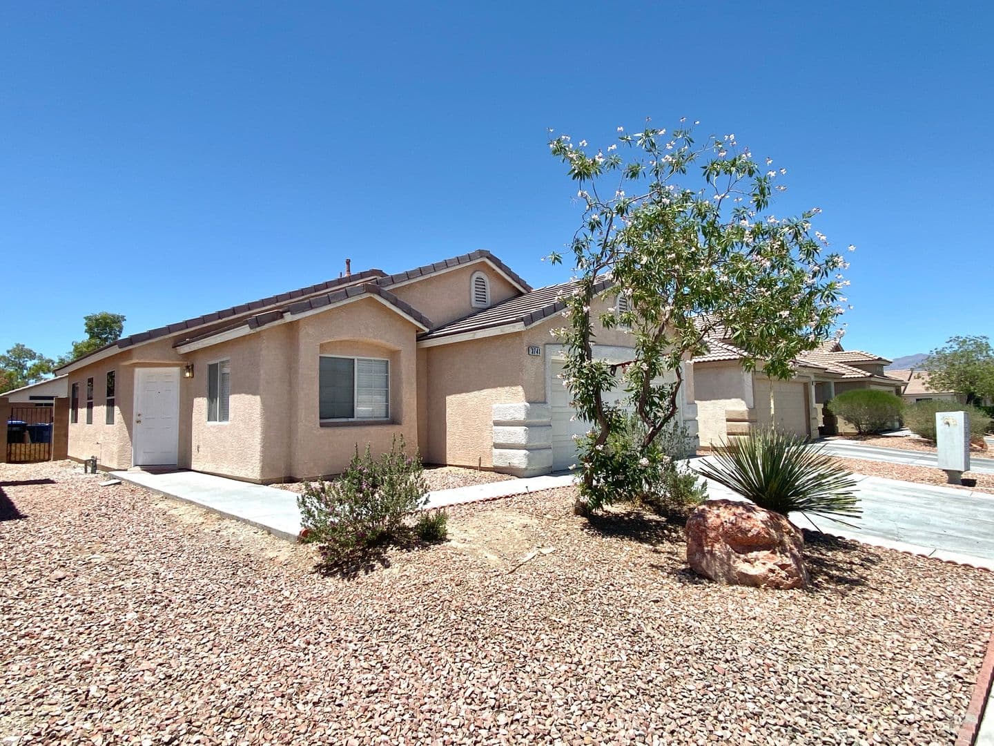 North Las Vegas House: 3741 Sorrowing Sparrow Ct