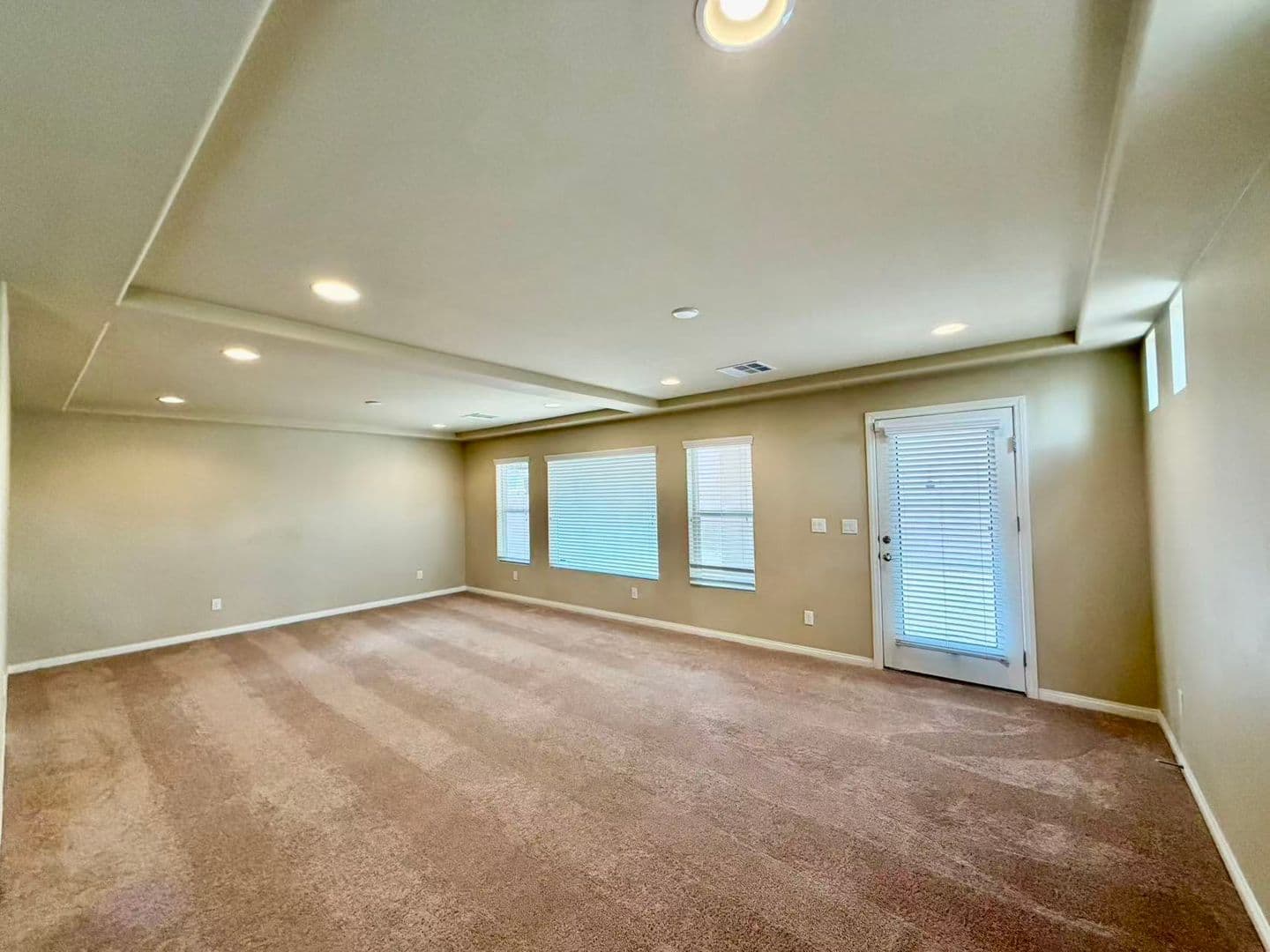 Las Vegas House: 8105 Discovery Point St