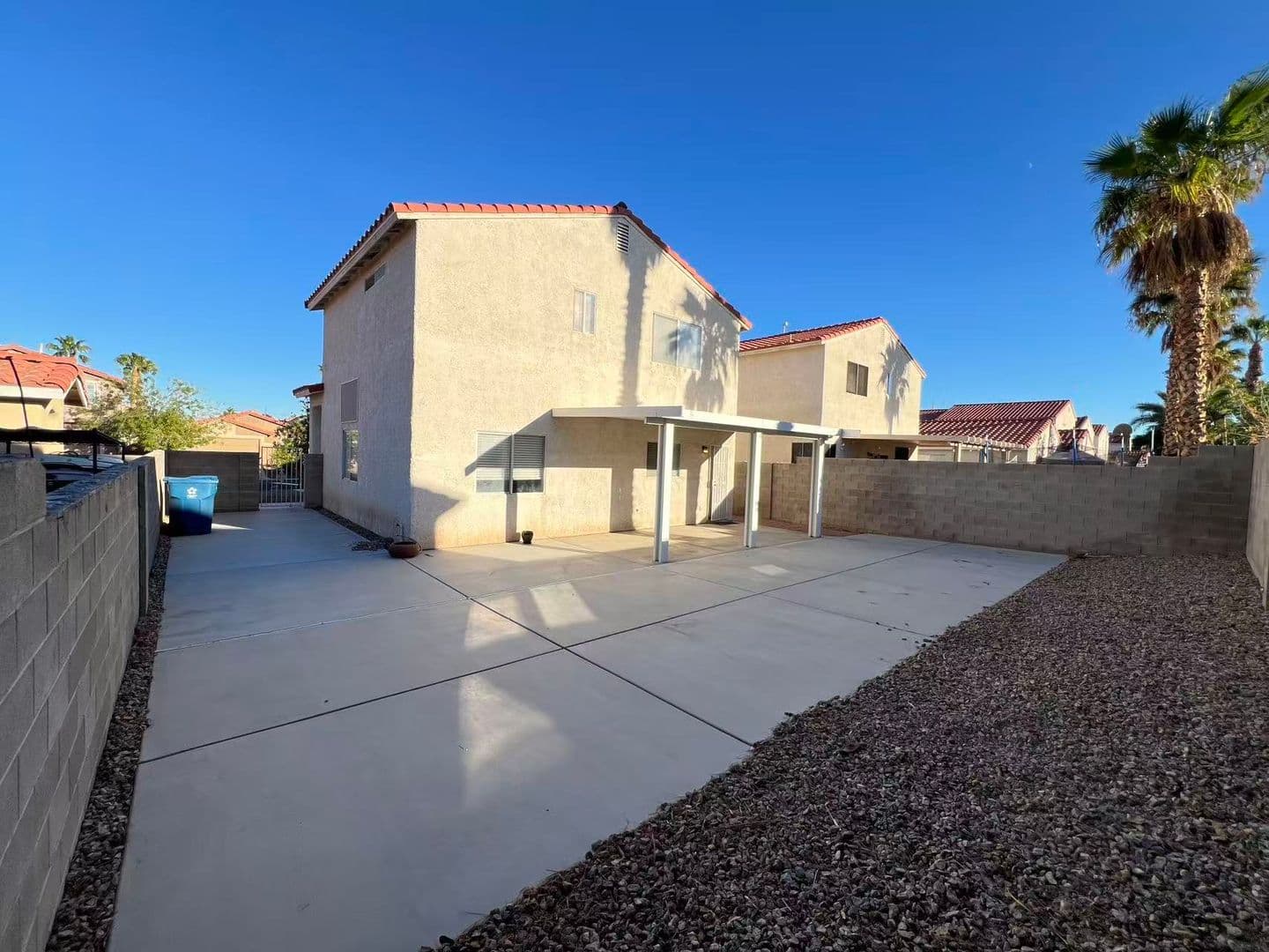 Las Vegas House: 9363 Graceful Gold St