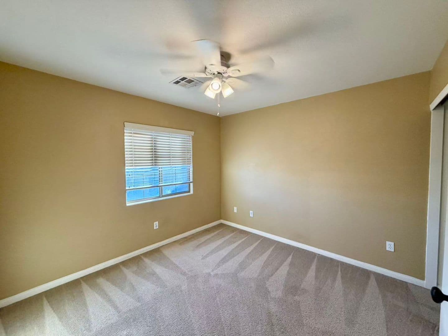 Las Vegas House: 5310 Floating Flower Ave