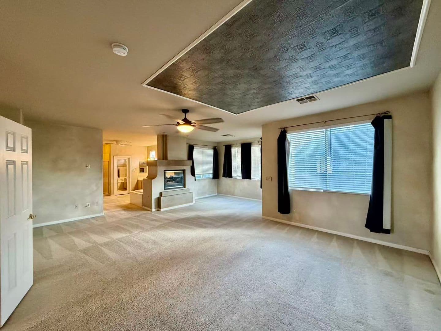 Las Vegas House: 379 Falcons Fire Ave