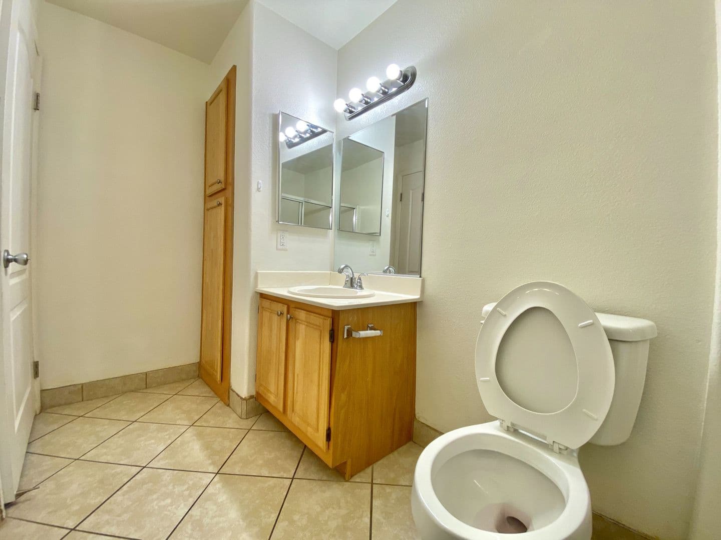 Las Vegas House: 5710 Tropicana Ave #2232 B59