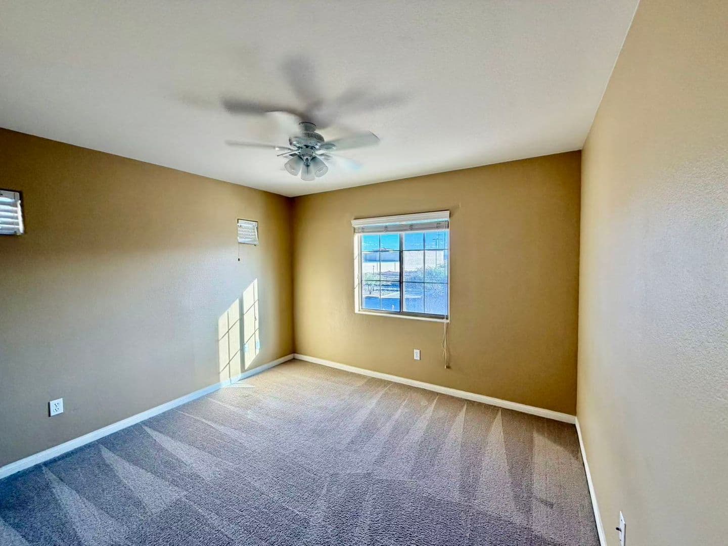 Las Vegas House: 5310 Floating Flower Ave