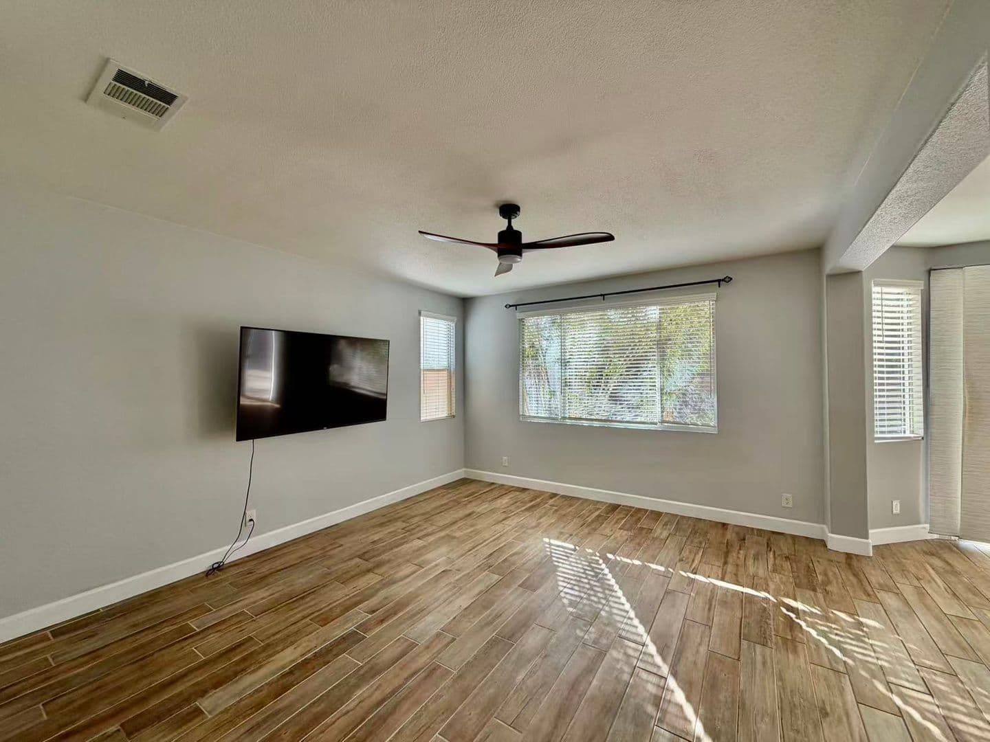 Las Vegas House: 4763 Chase Canyon Ct