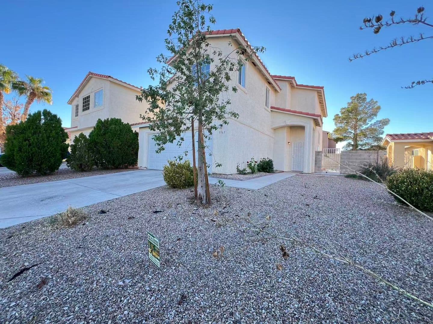Las Vegas House: 9363 Graceful Gold St