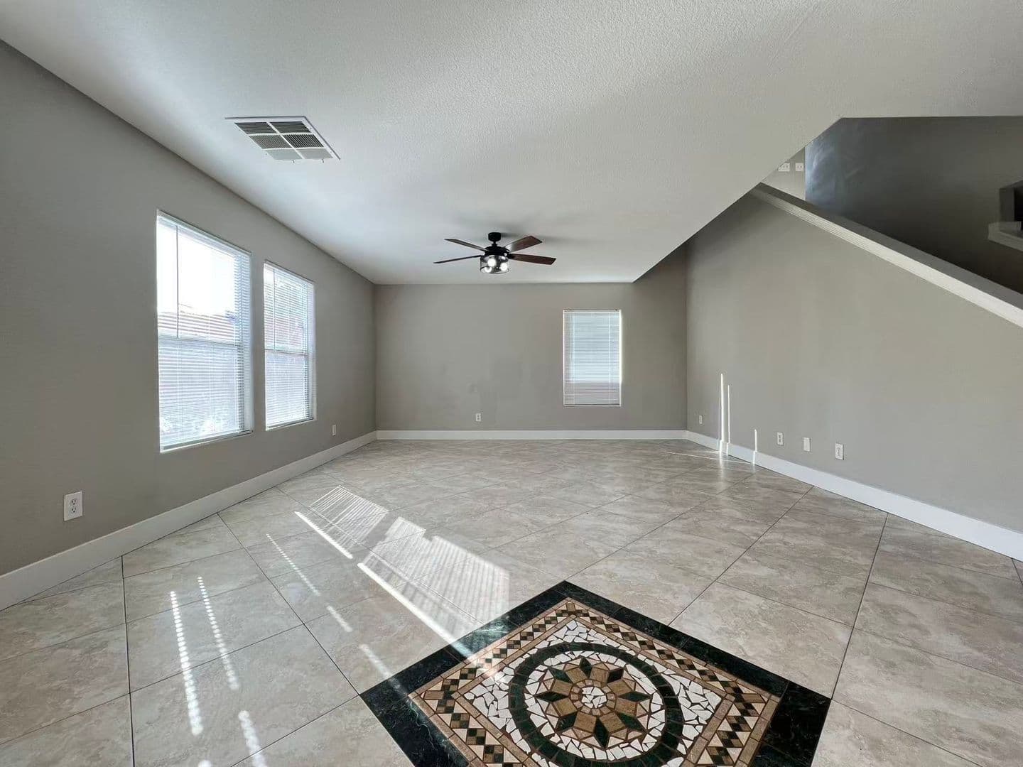 Las Vegas House: 8469 Cavaricci Ave