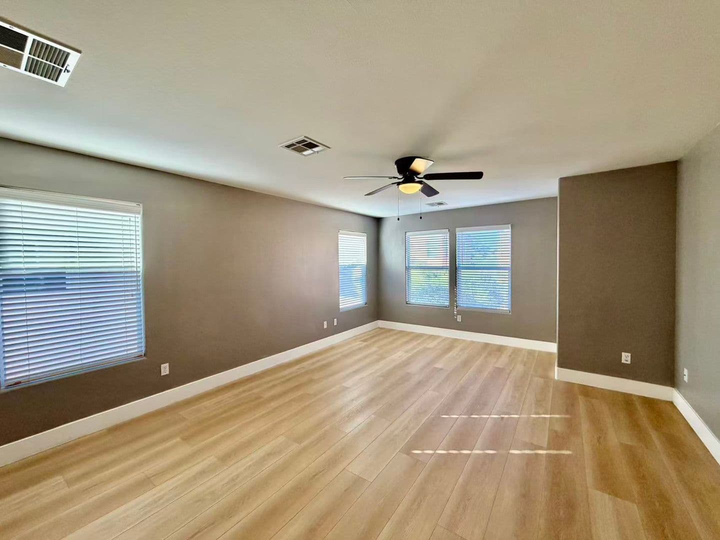 Las Vegas House: 10178 Sequoia Canyon Place