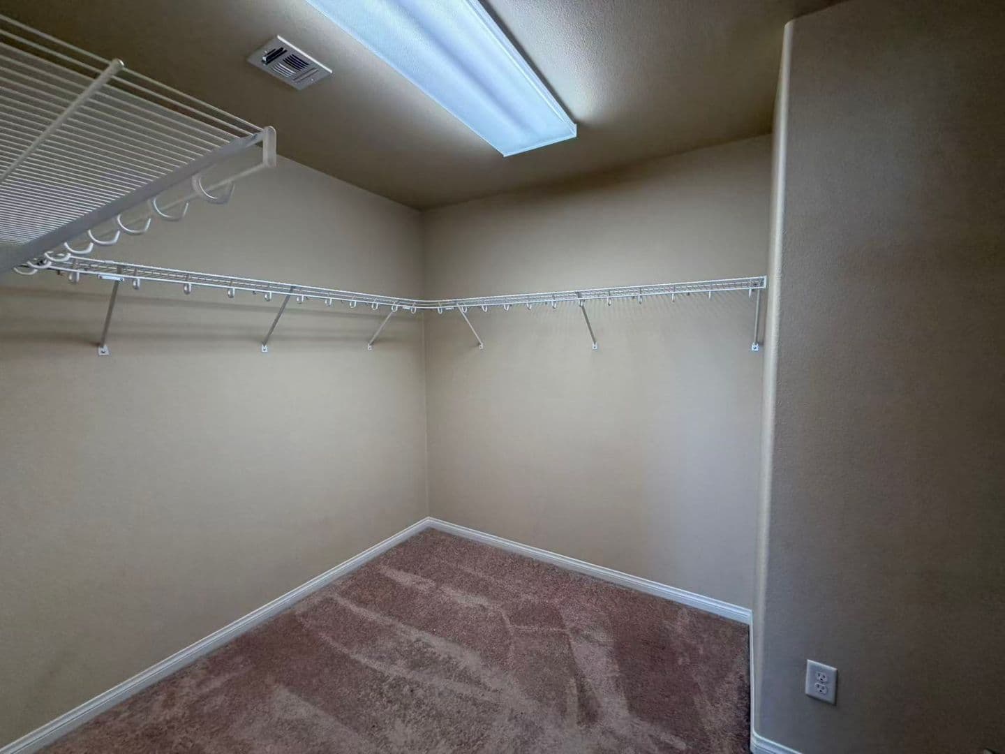 Las Vegas House: 8105 Discovery Point St