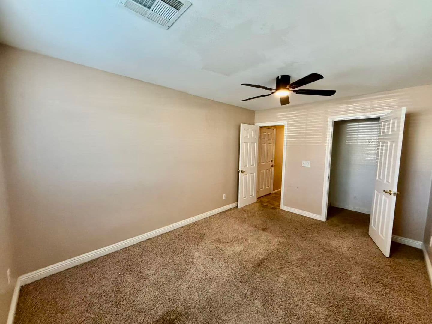 Henderson House: 2467 Sheltered Meadows Ln
