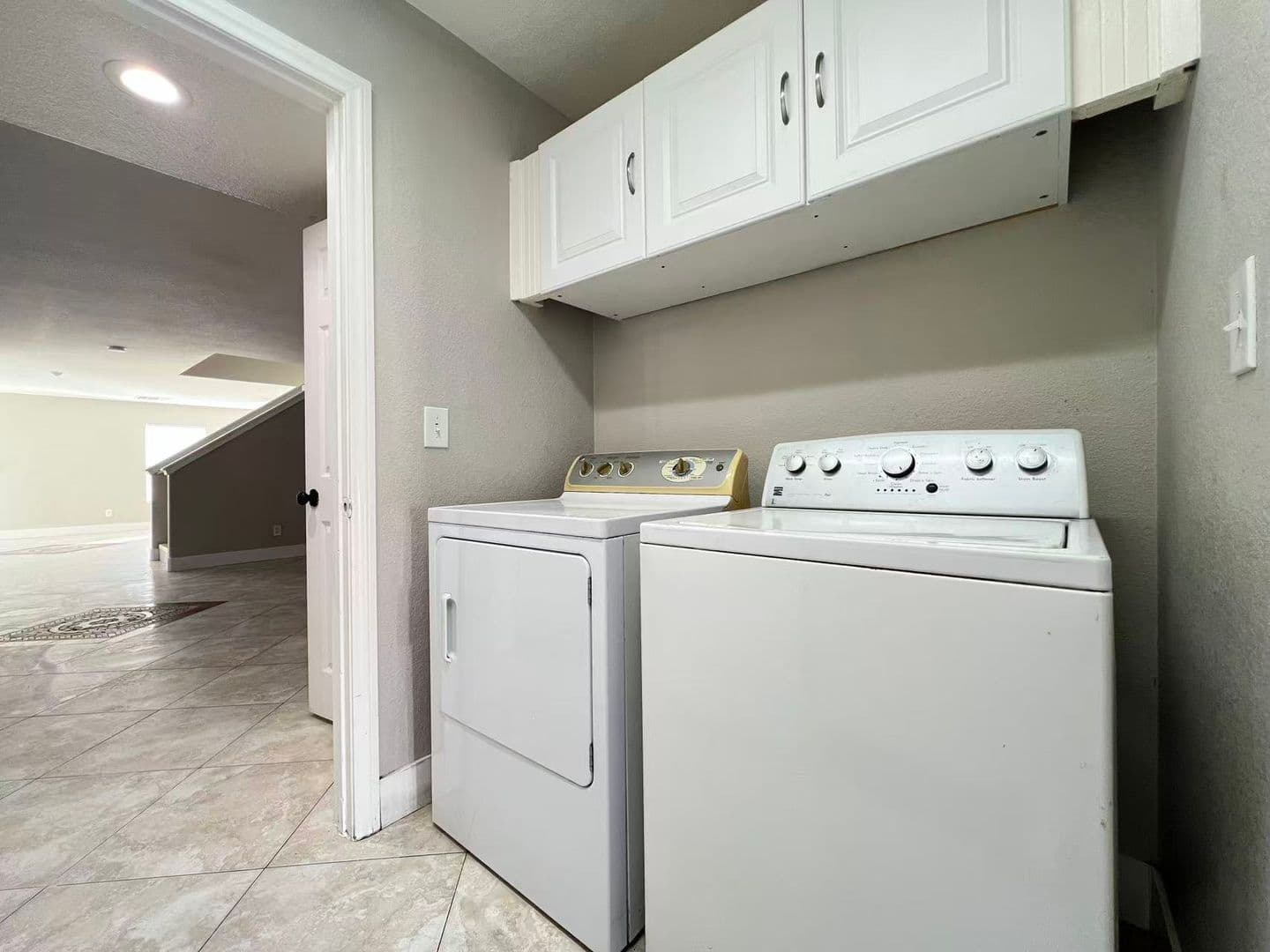Las Vegas House: 8469 Cavaricci Ave