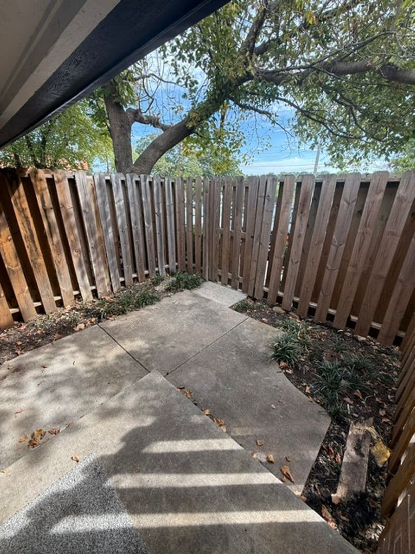 Fayetteville Apartment: 736-788 N Storer Ave