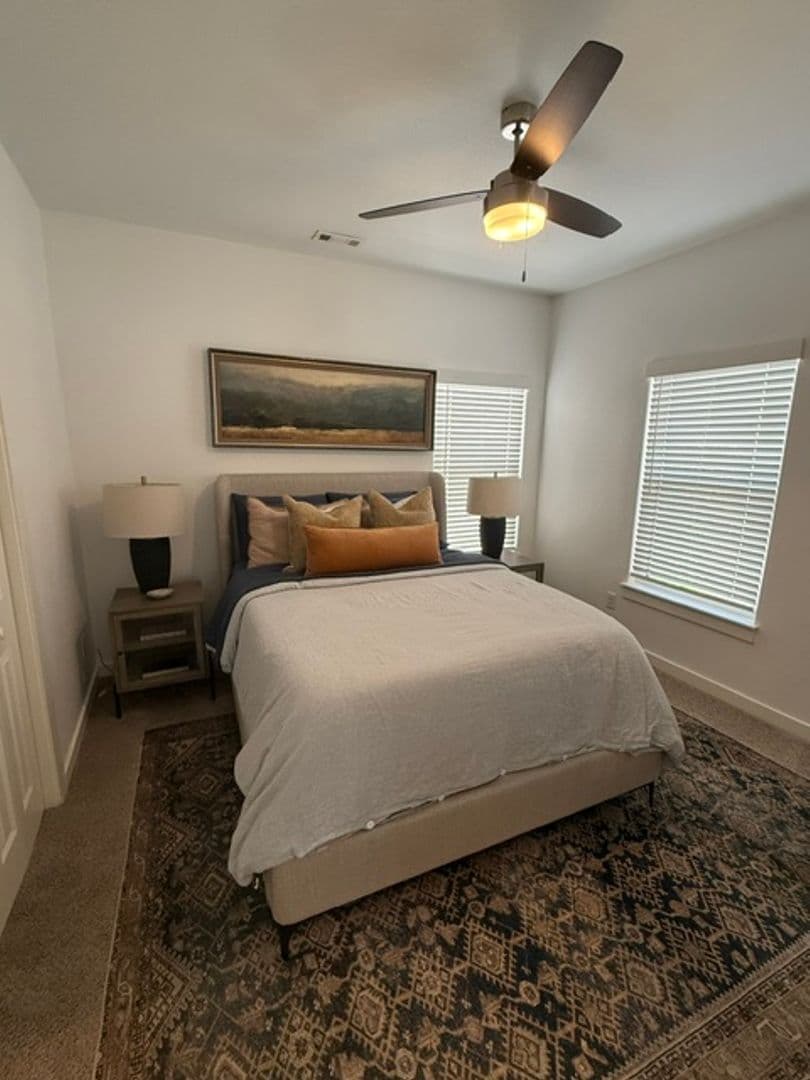 Fayetteville Apartment: 115 N School Ave