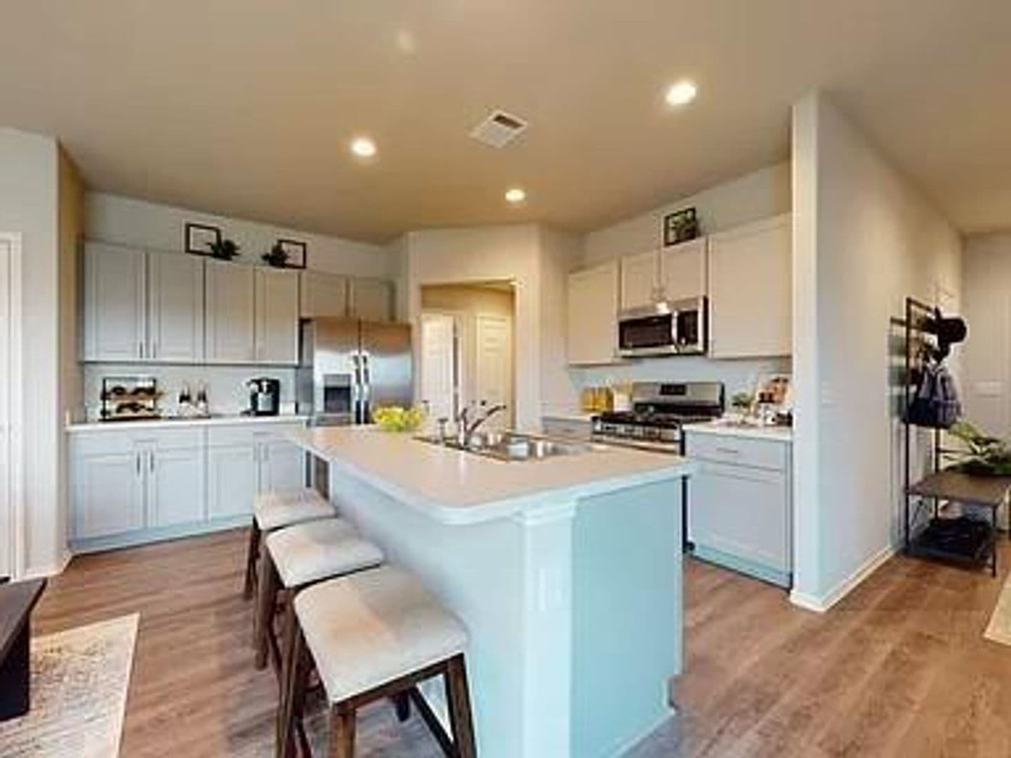 Fayetteville House: 2514 Meramec