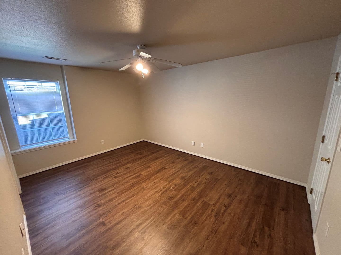 Fayetteville Apartment: Brophy Circle