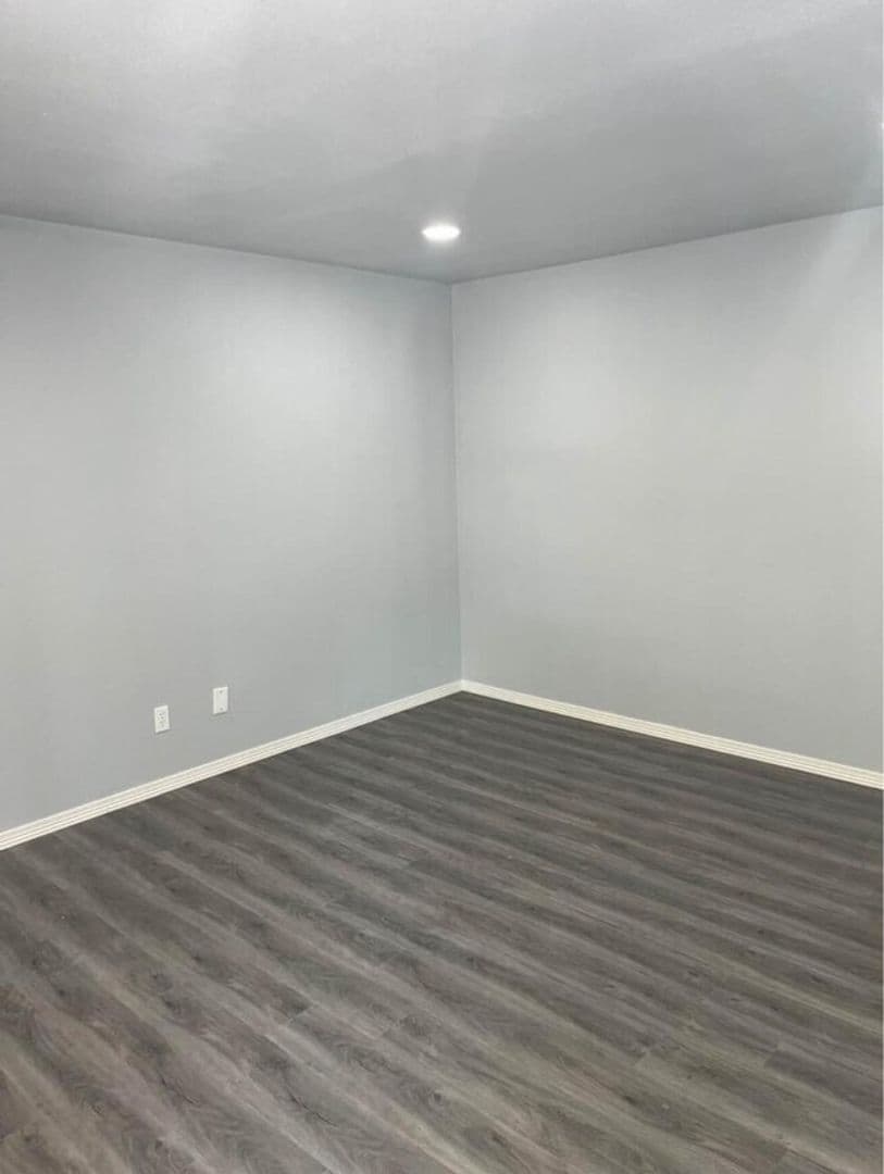 Fayetteville Apartment: 1701 N Lewis Ave
