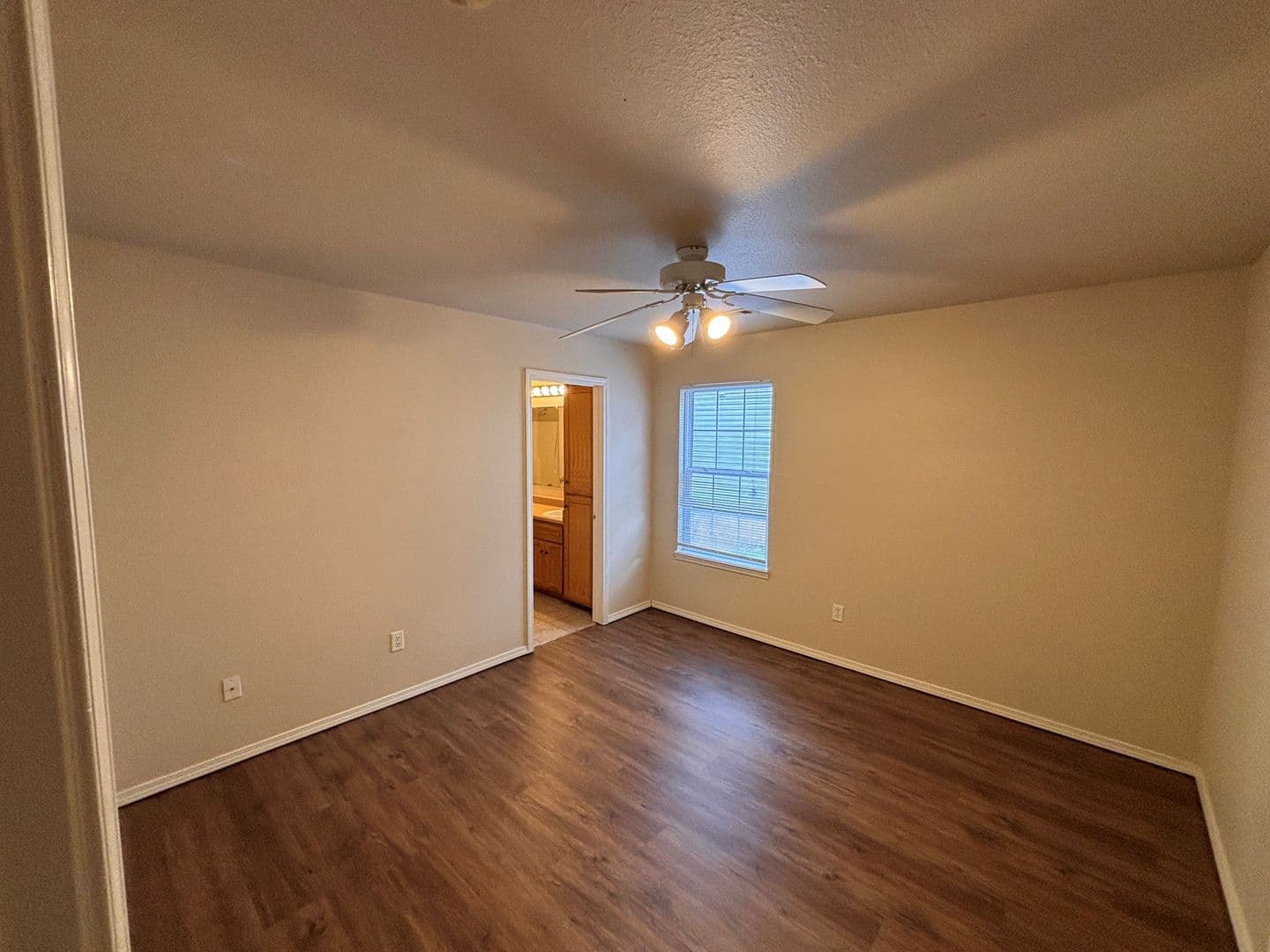 Fayetteville Apartment: Brophy Circle