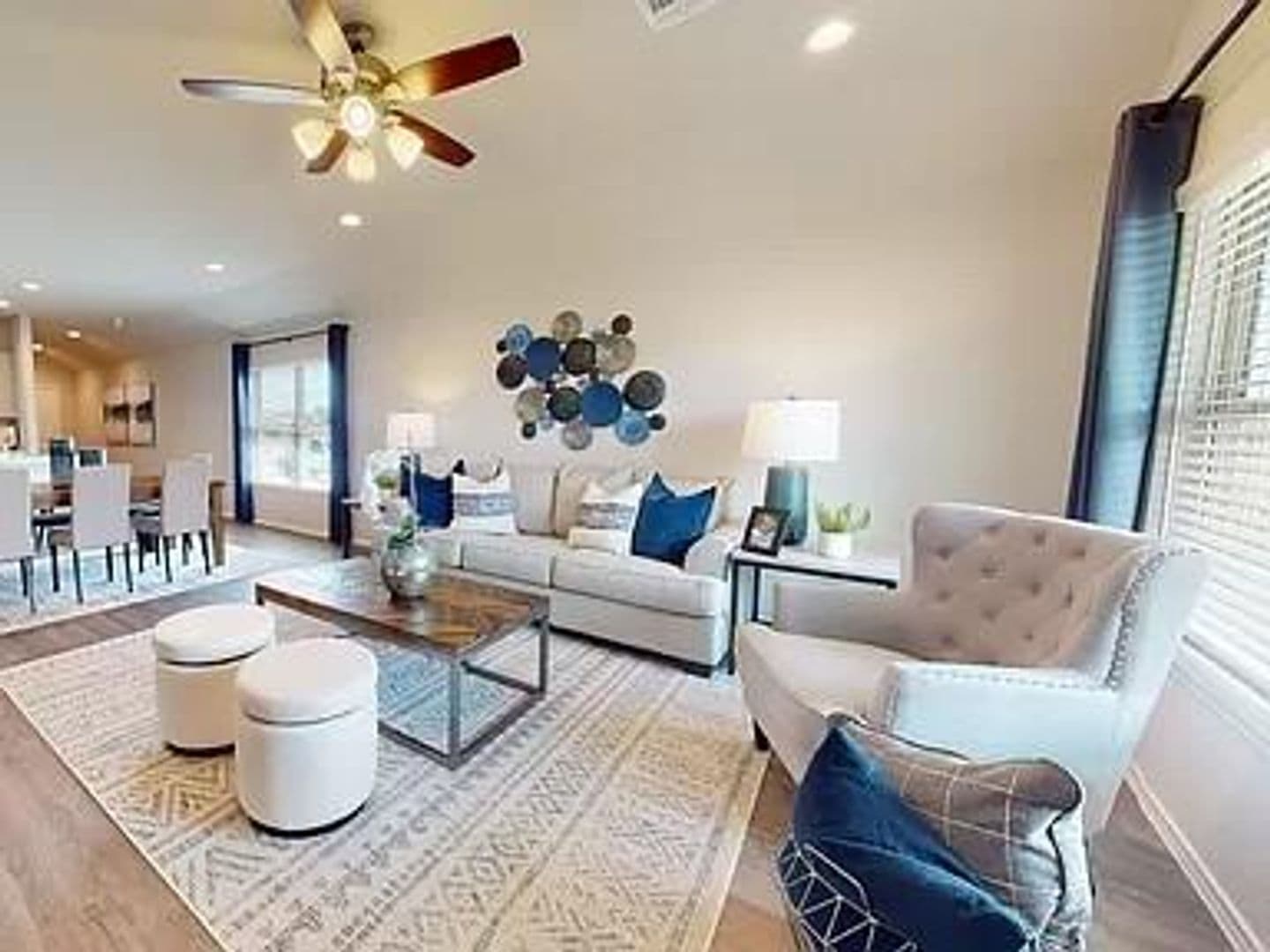 Fayetteville House: 2514 Meramec