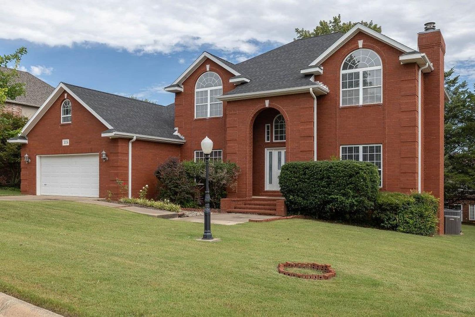 Fayetteville House: 3236 Piper Glen