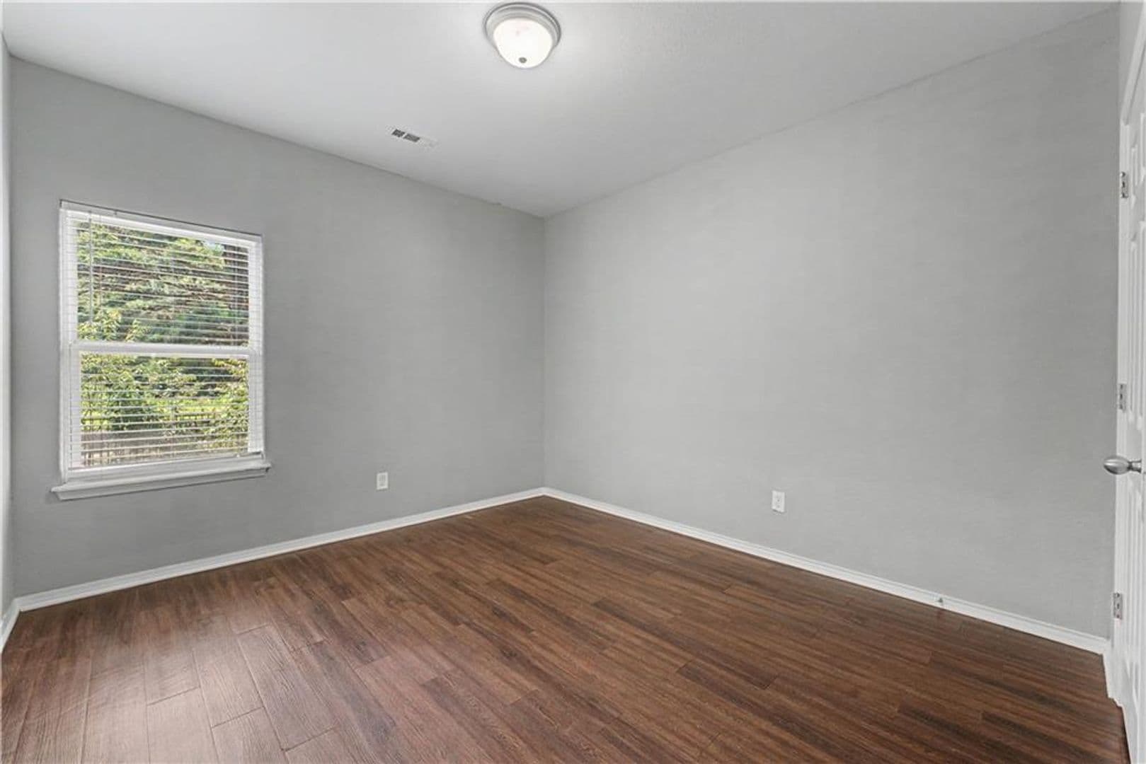 Farmington House: 12237 Richardson Rd