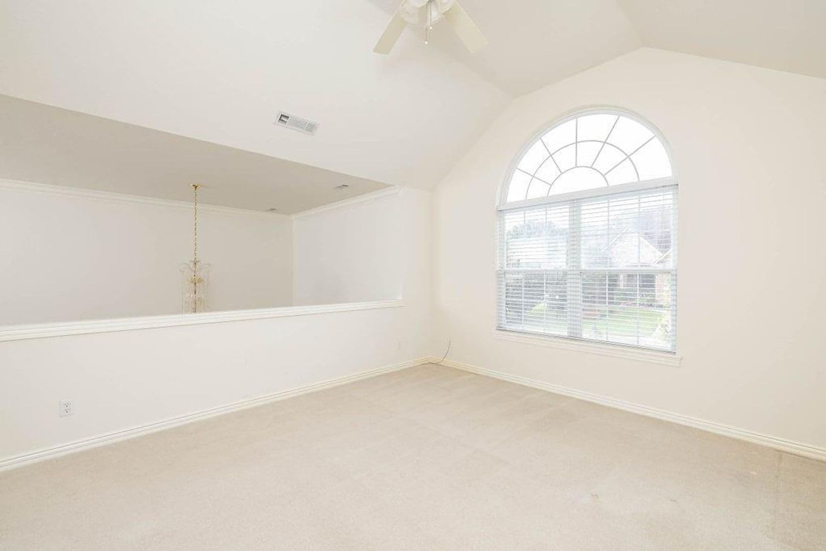 Fayetteville House: 3236 Piper Glen