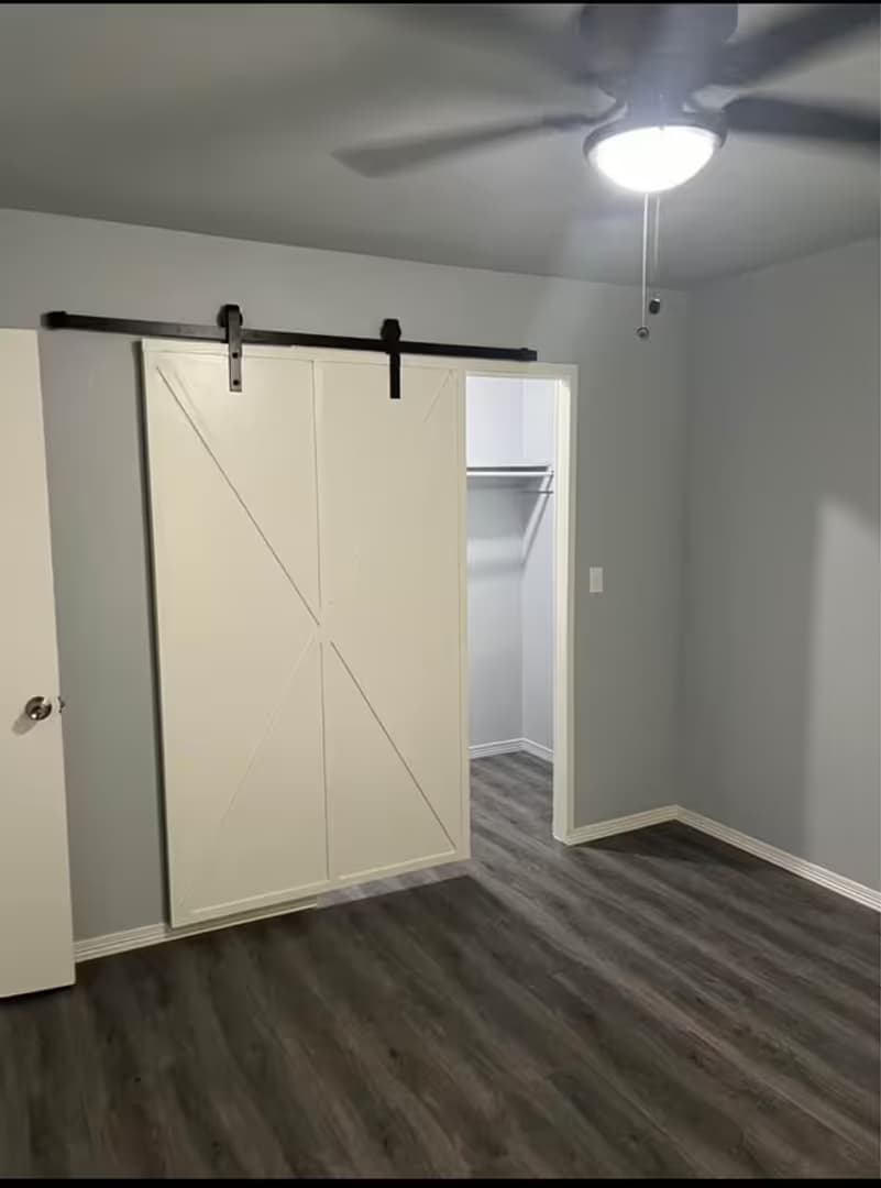 Fayetteville Apartment: 1701 N Lewis Ave
