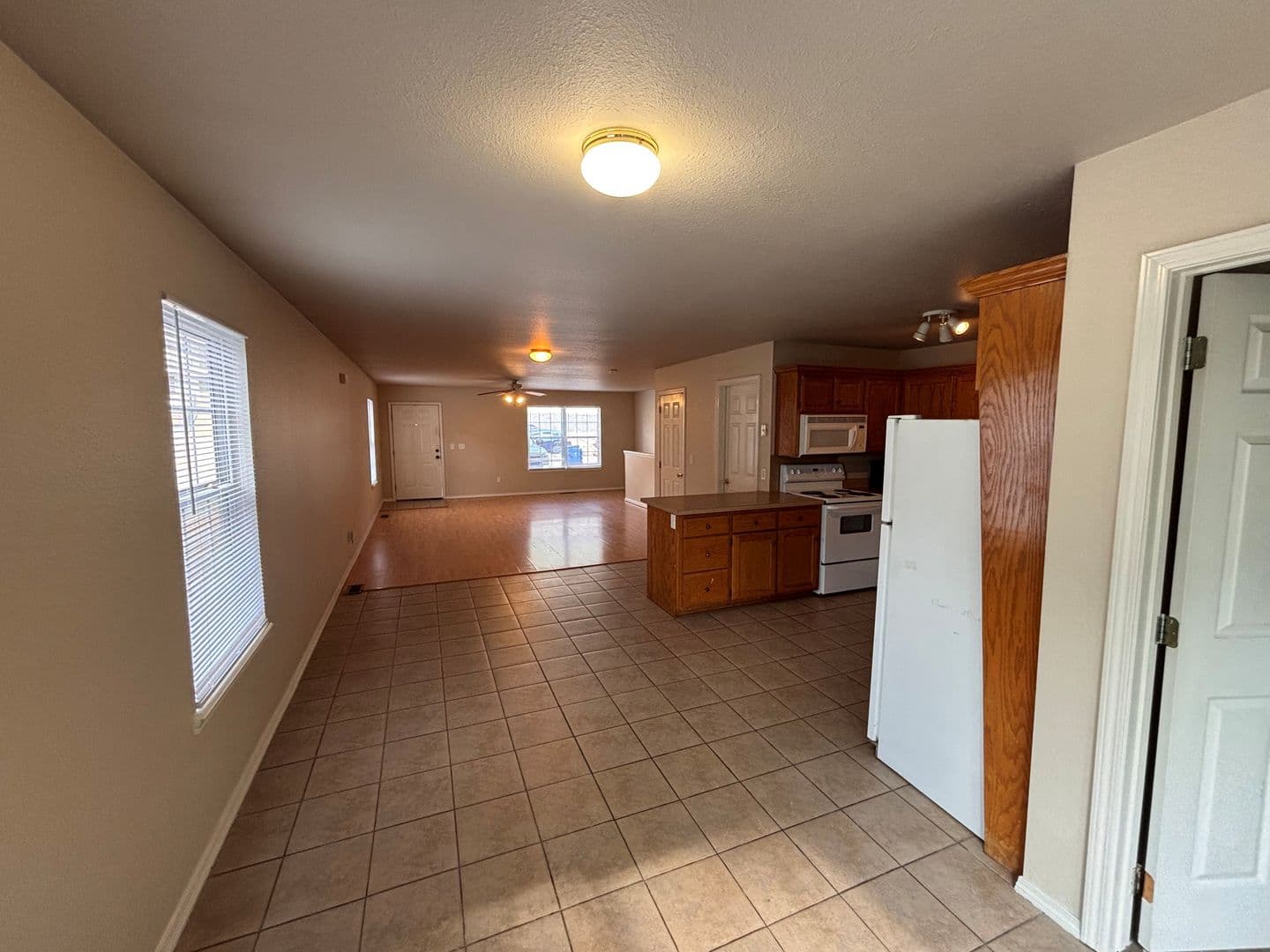 Fayetteville Apartment: Brophy Circle