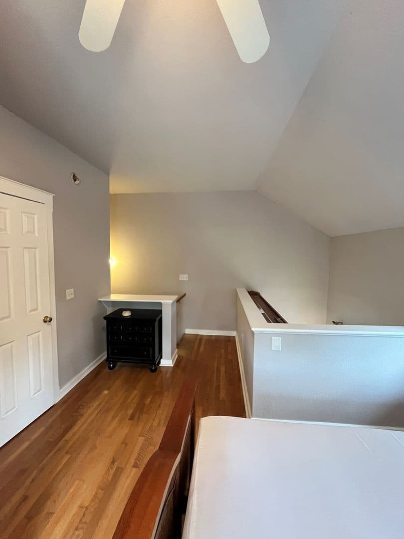 Fayetteville House: 233 Gregg St
