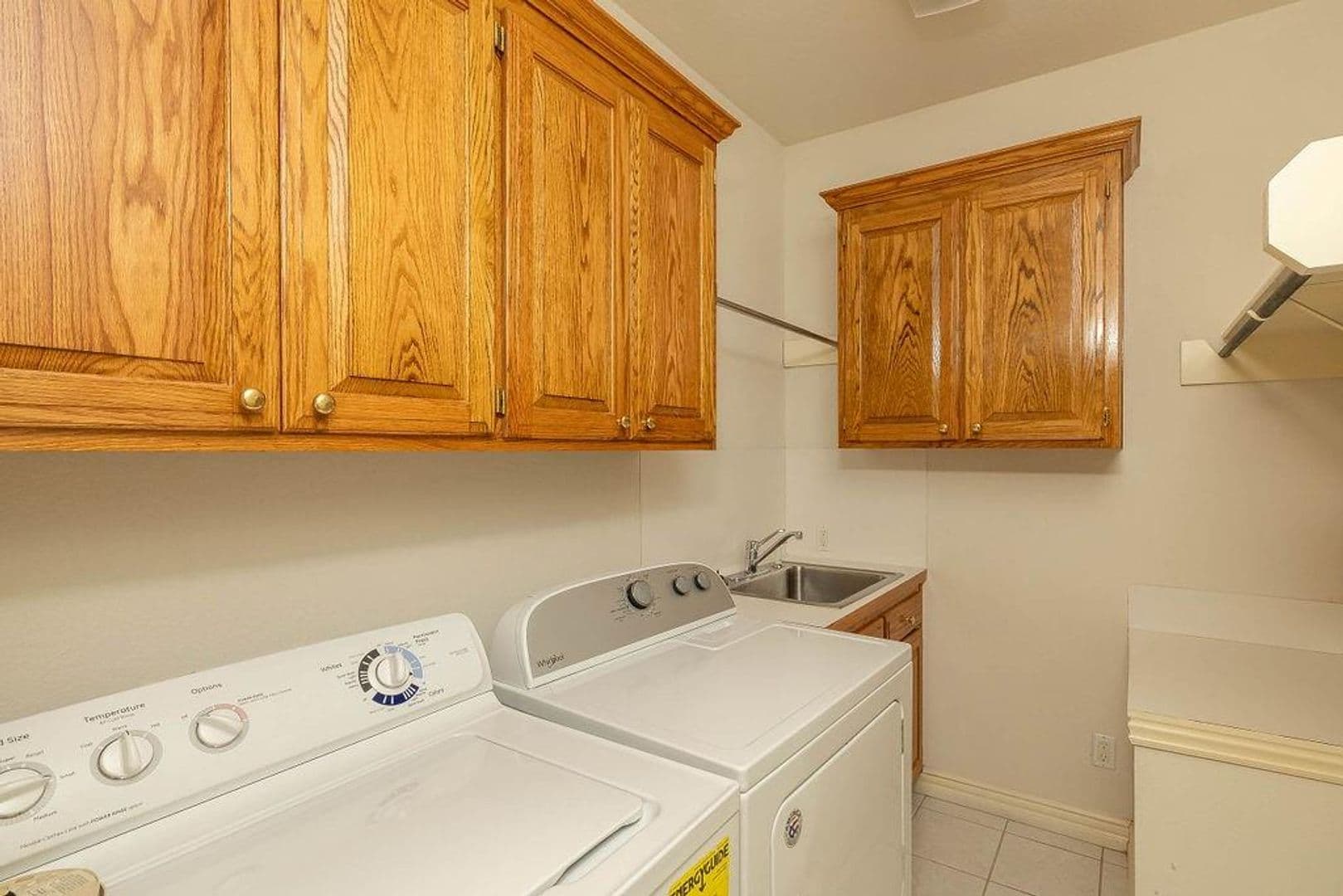 Fayetteville House: 3236 Piper Glen