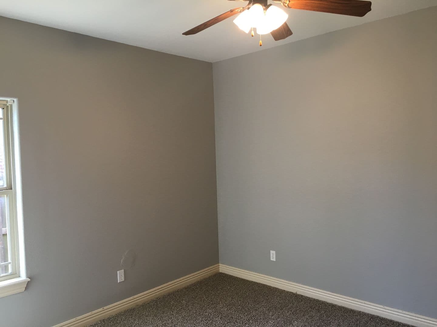 Fayetteville House: 4506 Flagstick
