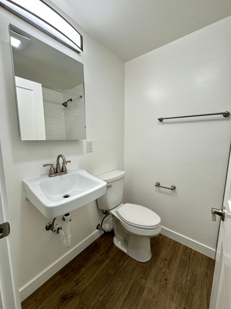 Seattle Apartment: 600 E Denny Way