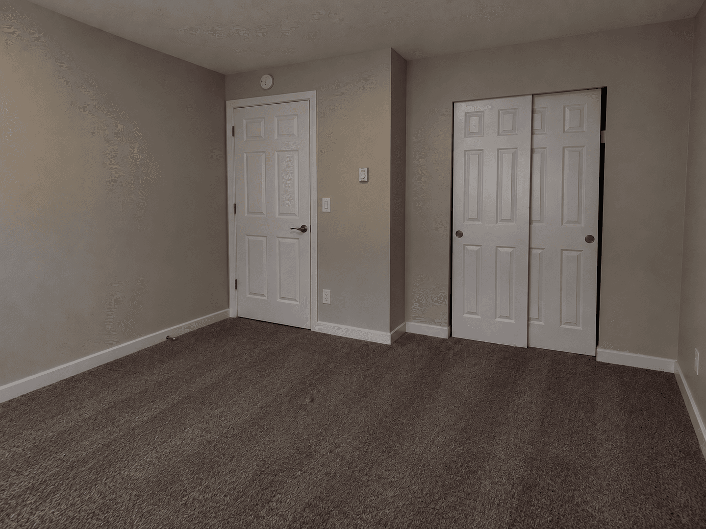 Seattle Apartment: 12509 35th Ave NE