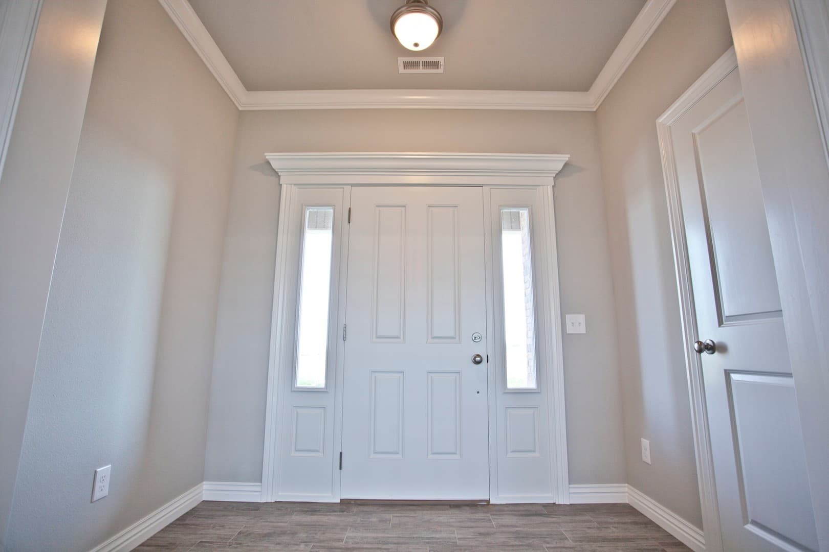 Pea Ridge House: 1003 Taylor Lane