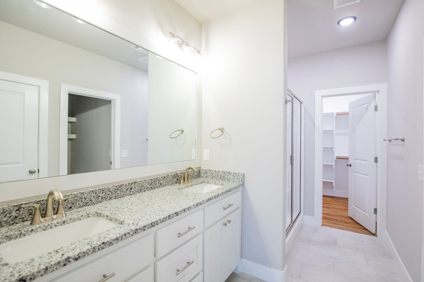 Pea Ridge House: 947 Seaborn Way