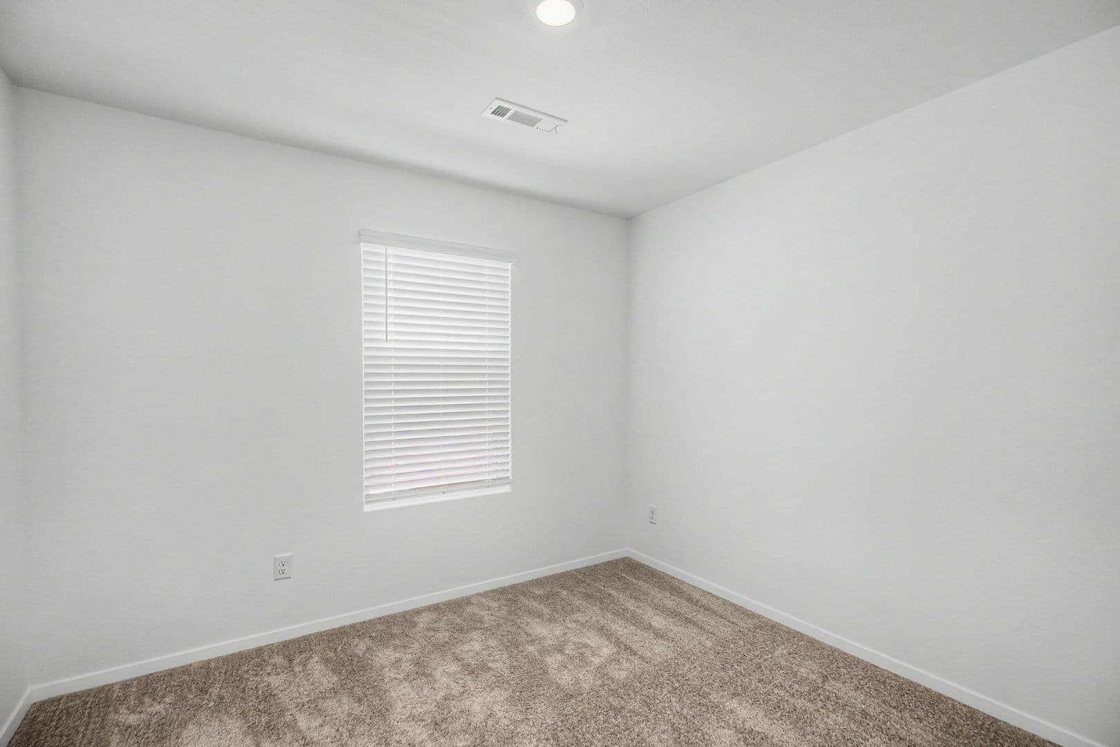 Siloam Springs House: 406 A W. Cloud Street