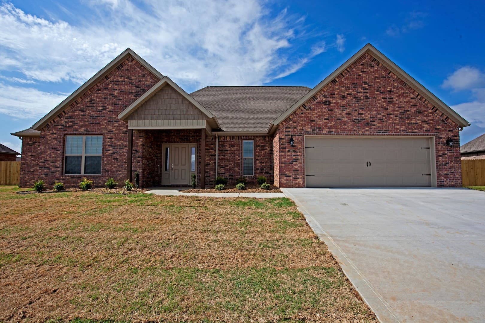Pea Ridge House: 1003 Taylor Lane