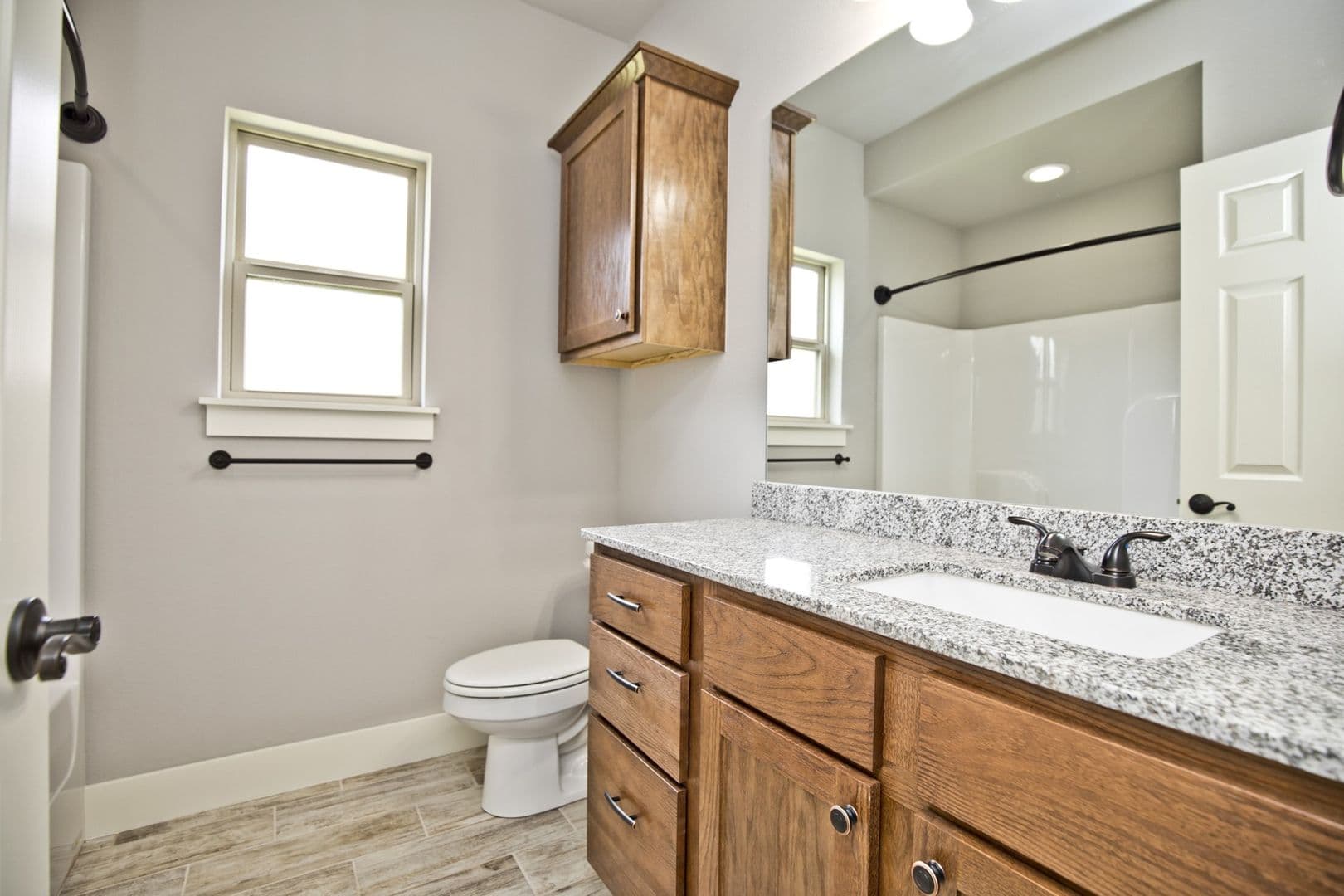Pea Ridge House: 114 Alder Street