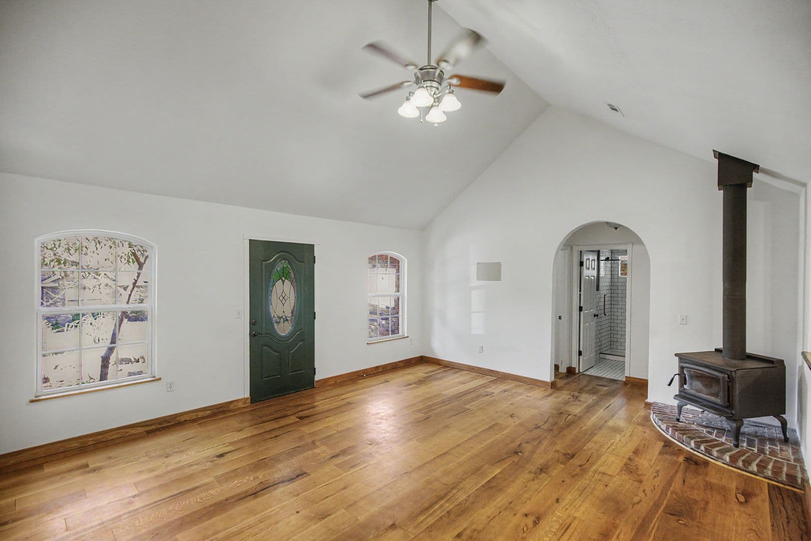 Bella Vista House: 11 Cresswell Lane