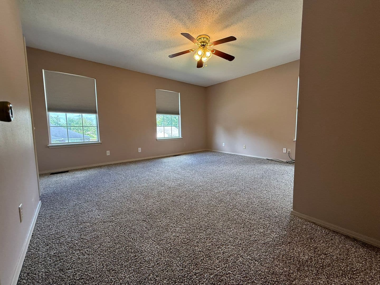 Bentonville House: 1404 A Camellia Drive